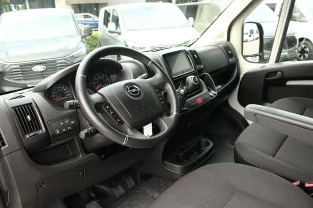 Opel Movano (2024) thumbnail 13