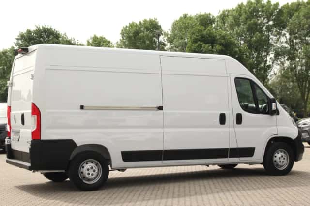 Opel Movano (2024) thumbnail 5