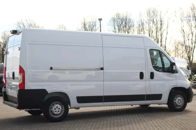 Opel Movano (2024) thumbnail 5