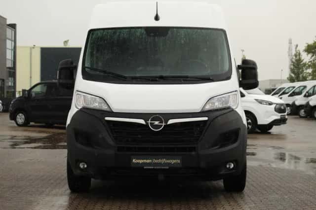 Opel Movano (2024) thumbnail 3