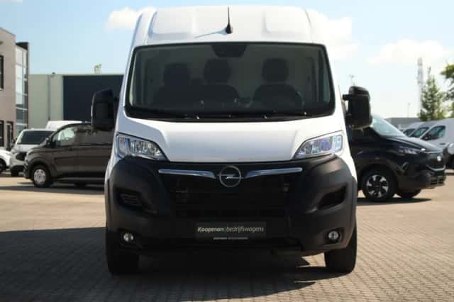 Opel Movano (2024) thumbnail 3