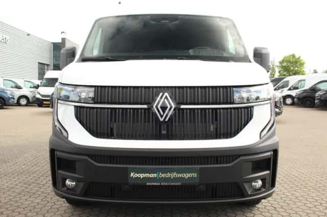 Renault Master (2024) thumbnail 3