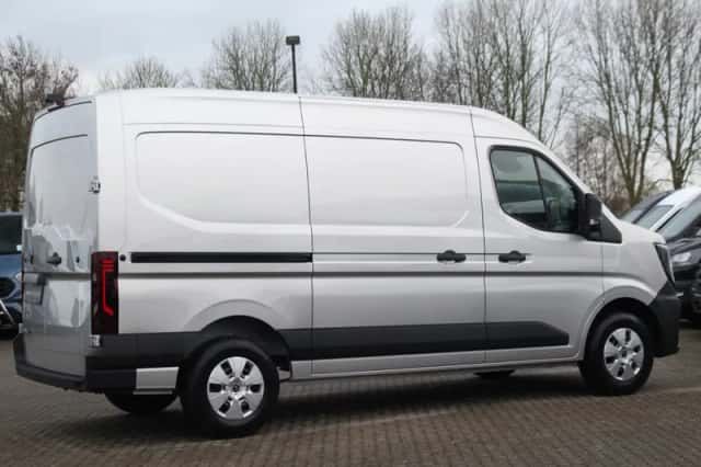Renault Master (2024) thumbnail 5