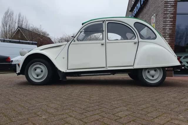 Citroën 2CV (1986) thumbnail 6