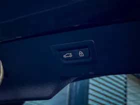BMW X6 (2018) thumbnail 51