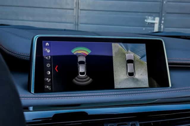 BMW X6 (2018) thumbnail 62