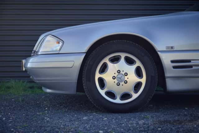 Mercedes-Benz SL-Klasse (1997) thumbnail 21