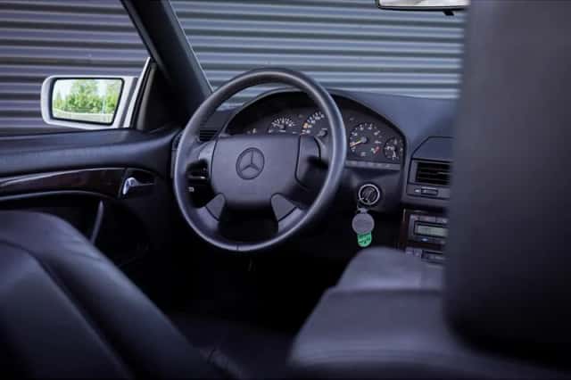 Mercedes-Benz SL-Klasse (1997) thumbnail 26