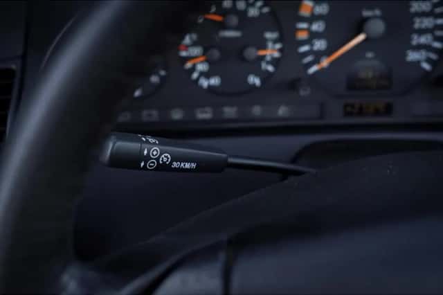 Mercedes-Benz SL-Klasse (1997) thumbnail 29
