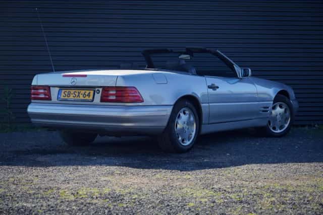 Mercedes-Benz SL-Klasse (1997) thumbnail 4
