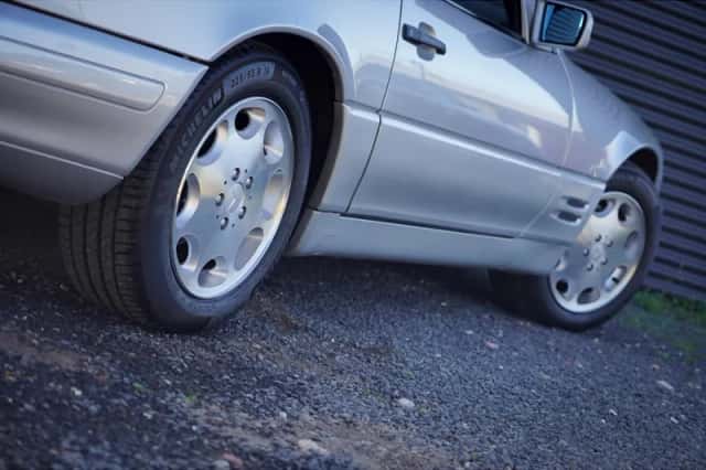 Mercedes-Benz SL-Klasse (1997) thumbnail 39