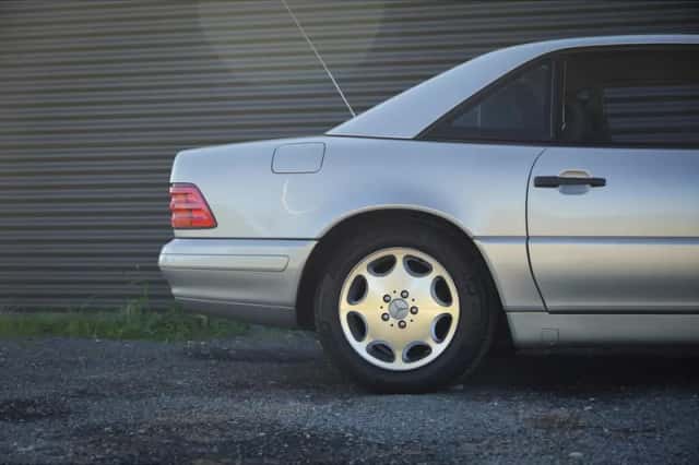 Mercedes-Benz SL-Klasse (1997) thumbnail 53
