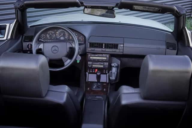 Mercedes-Benz SL-Klasse (1997) thumbnail 7