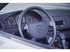 Mercedes-Benz SL-Klasse (1997) thumbnail 8