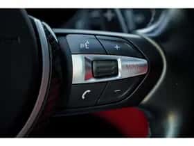 BMW X5 (2018) thumbnail 27
