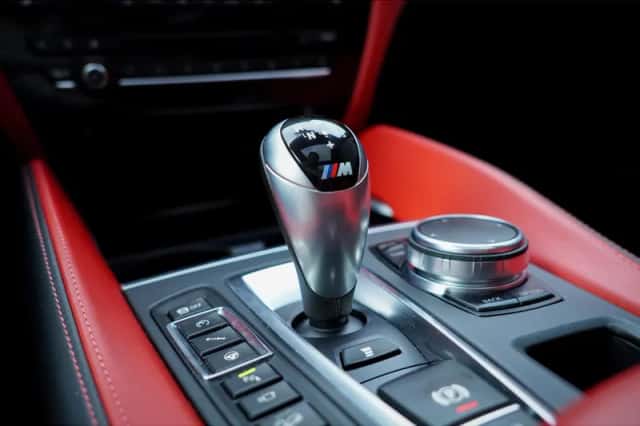 BMW X5 (2018) thumbnail 34