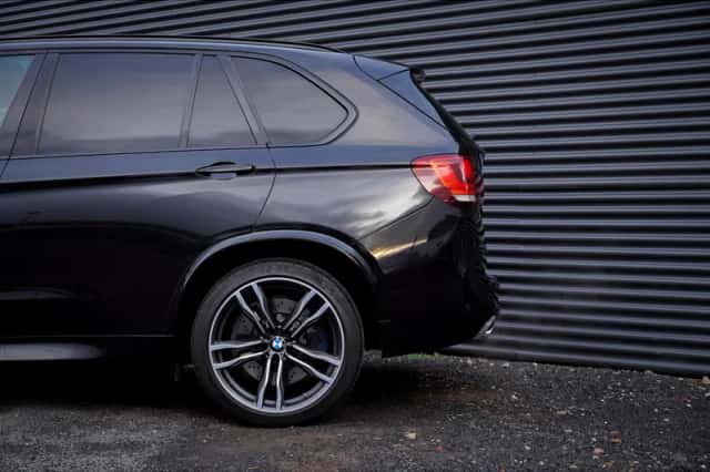BMW X5 (2018) thumbnail 41