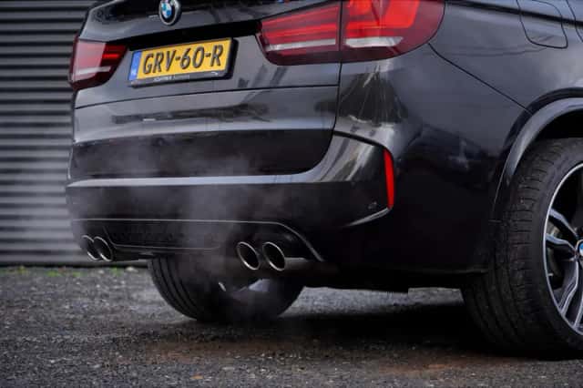 BMW X5 (2018) thumbnail 60