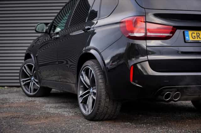 BMW X5 (2018) thumbnail 68