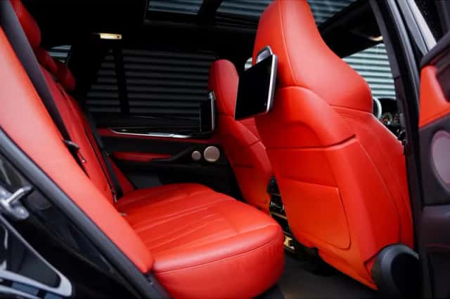 BMW X5 (2018) thumbnail 8