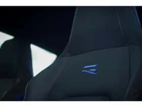 Volkswagen Golf (2023) thumbnail 17