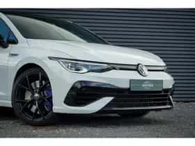 Volkswagen Golf (2023) thumbnail 25