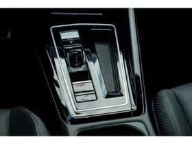 Volkswagen Golf (2023) thumbnail 47