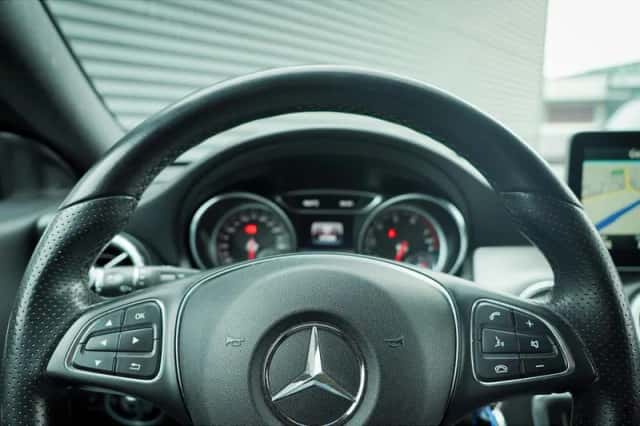 Mercedes-Benz CLA-Klasse (2016) thumbnail 17