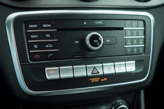 Mercedes-Benz CLA-Klasse (2016) thumbnail 22