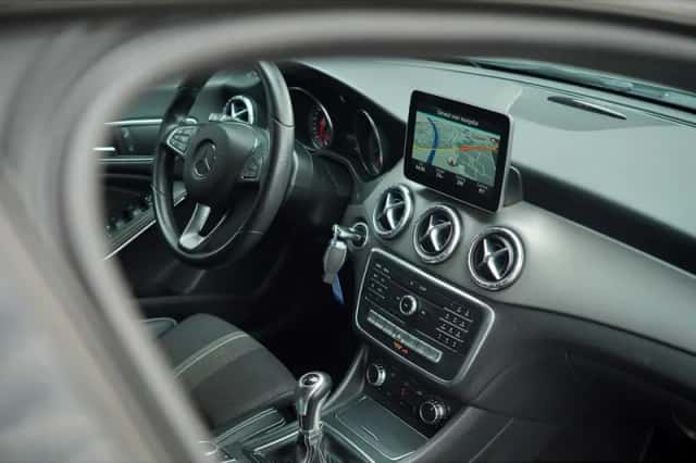 Mercedes-Benz CLA-Klasse (2016) thumbnail 31