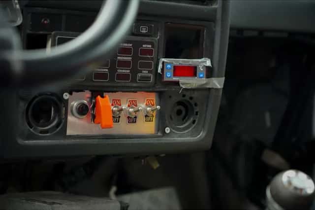 BMW 3-Serie (1985) thumbnail 15
