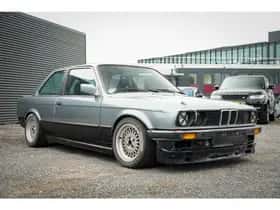 BMW 3-Serie (1985) thumbnail 6