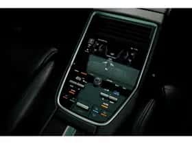 Porsche Panamera thumbnail 18