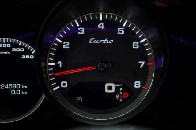 Porsche Panamera (2017) thumbnail 27