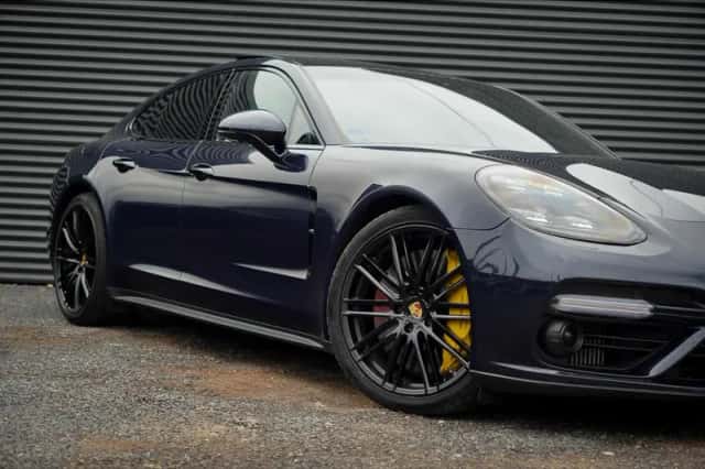 Porsche Panamera (2017) thumbnail 30