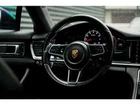 Porsche Panamera thumbnail 34