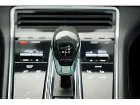 Porsche Panamera thumbnail 36