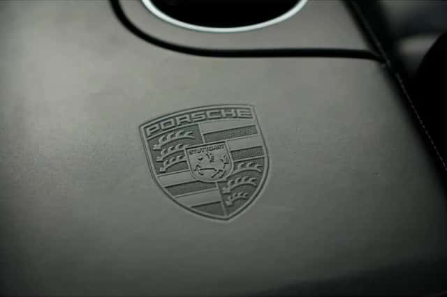 Porsche Panamera (2017) thumbnail 37