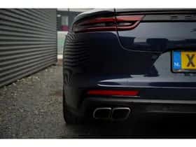 Porsche Panamera thumbnail 40
