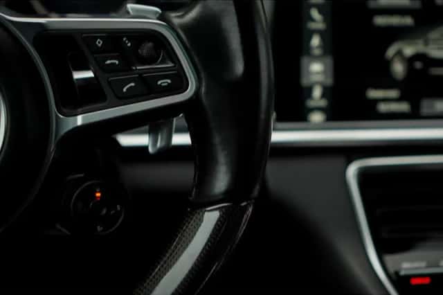 Porsche Panamera (2017) thumbnail 45
