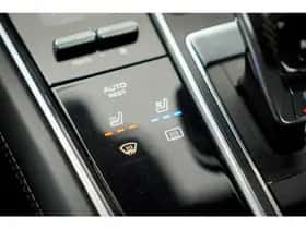 Porsche Panamera thumbnail 54