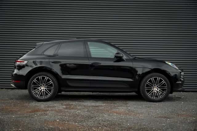 Porsche Macan (2020) thumbnail 13