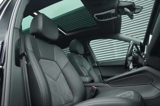Porsche Macan (2020) thumbnail 18