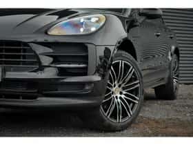 Porsche Macan (2020) thumbnail 24
