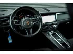 Porsche Macan (2020) thumbnail 44