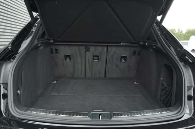Porsche Macan (2020) thumbnail 9