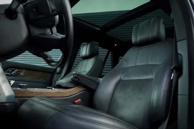 Land Rover Range Rover (2019) thumbnail 2