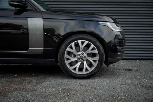 Land Rover Range Rover (2019) thumbnail 11