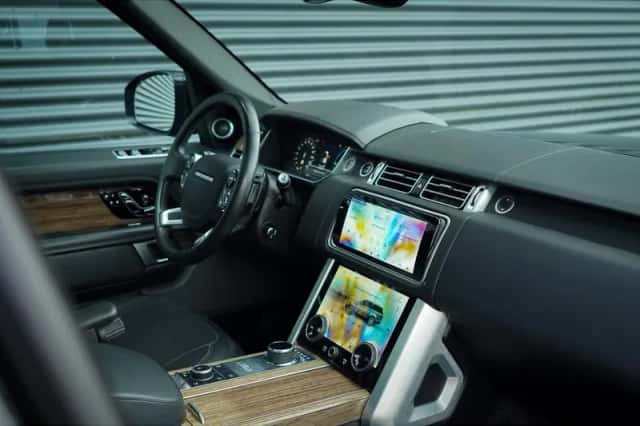 Land Rover Range Rover (2019) thumbnail 41