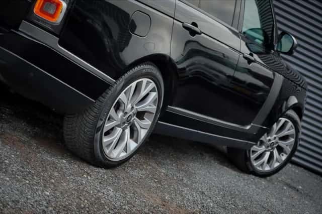 Land Rover Range Rover (2019) thumbnail 43